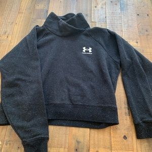 Under Armor sweatshirt